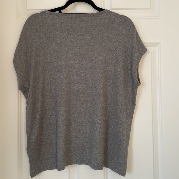 NWT Banana Republic Ribbed Tee shirt in Sz Sm but fits like a Med/Large - Picture 5 of 5